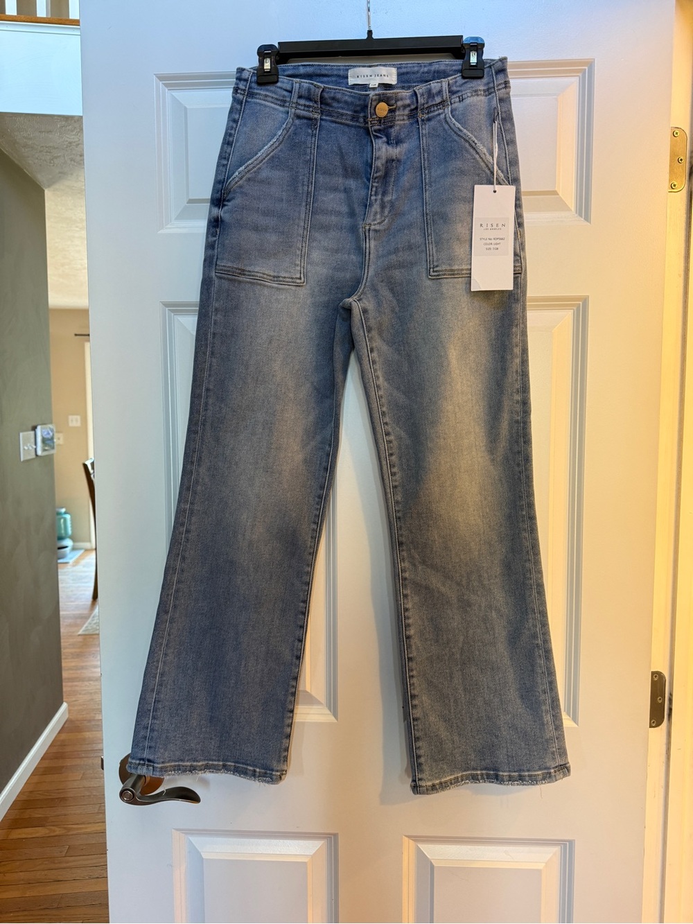 NWT Risen High Rise Patch Pocket Ankle Flare Jeans Size 7/28 inseam 27